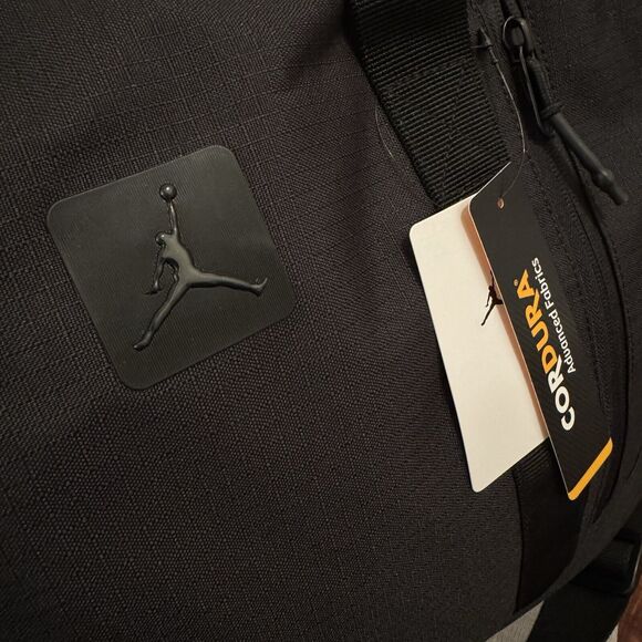 Nike Air Jordan Cordura Ripstop Duffle Gym Bag - Picture 9 of 10